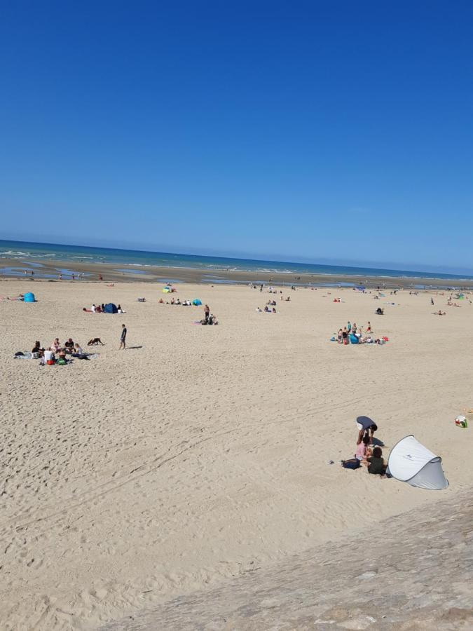 Les Obiones, Vue Laterale Mer, Fort Mahon Plage, Magnifique Studio Cabine 4P, Avec Balcon , Parking Prive Gratuit, Wifi, Classe 2 Etoiles, Exposition Plein Sud En Baie De Somme Екстериор снимка